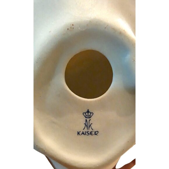 Kaiser Porcelain White Duck Figurine & Puffy Porcelain Bird - Picture 3 of 16